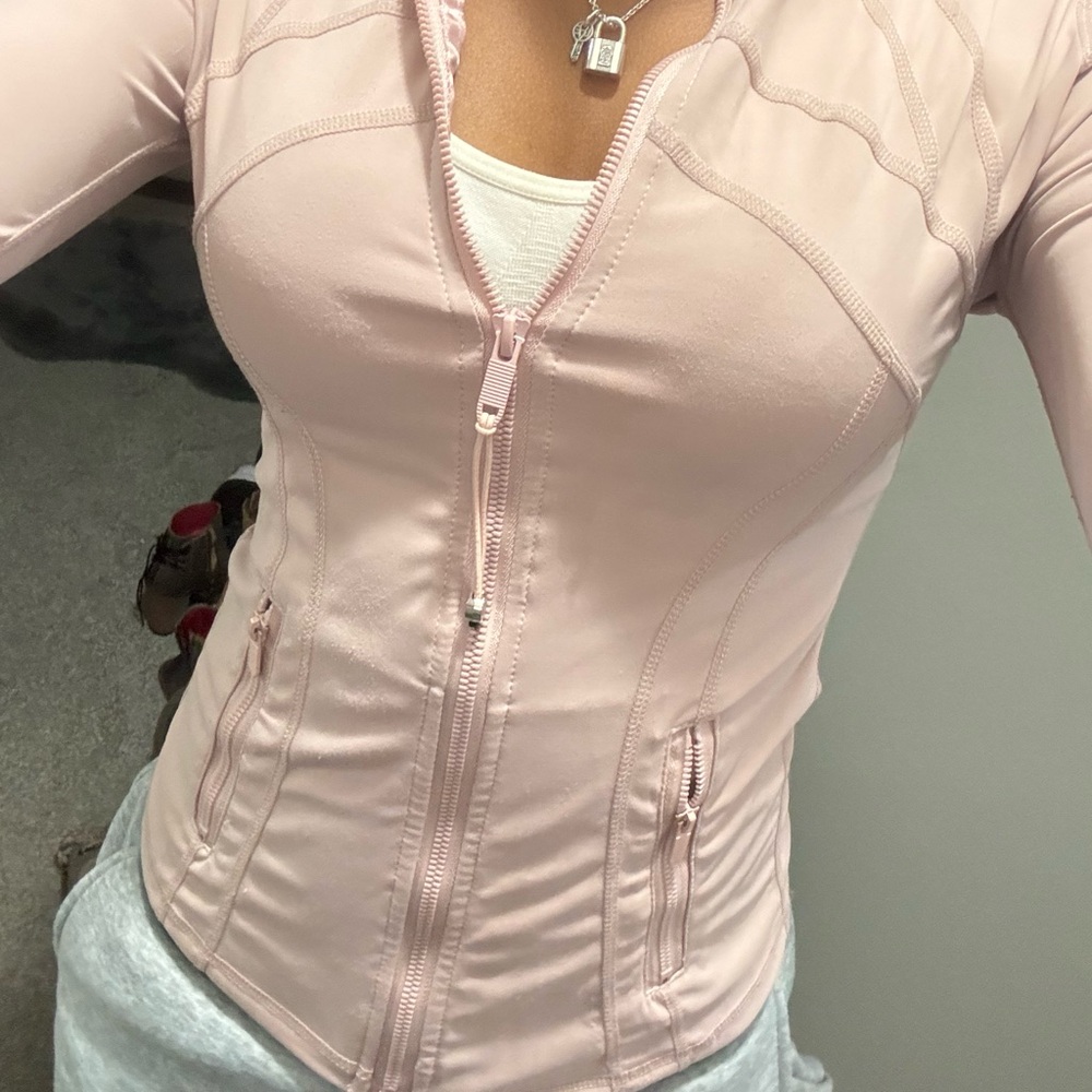 Lululemon define